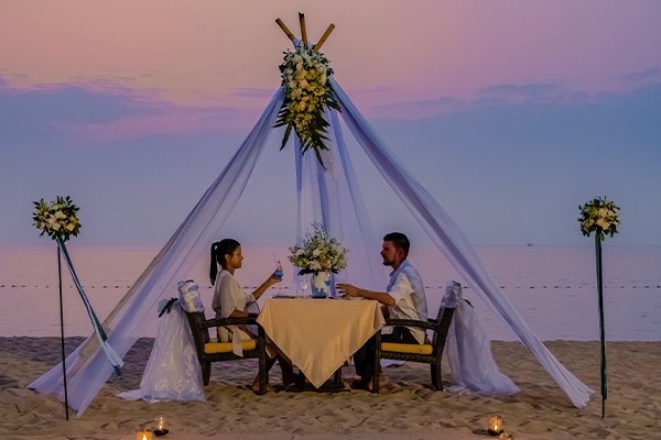 Top 7 Romantic Experiences for Couples in Sri Lanka