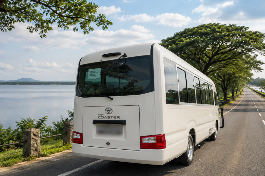 Mini-Coach (Coaster) – Convenient Transport for Medium-Sized Groups